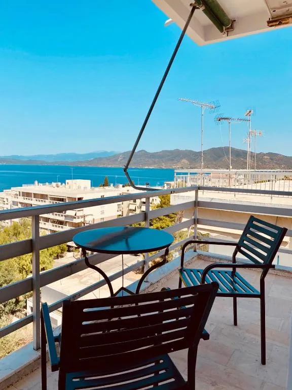 Δίκλινο ή Δίκλινο με Διπλό Κρεβάτι με Θέα Θάλασσα – Alexiou Studios, Loutra Edipsou
